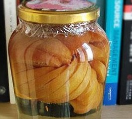 Cách ngâm dấm táo với mật ong